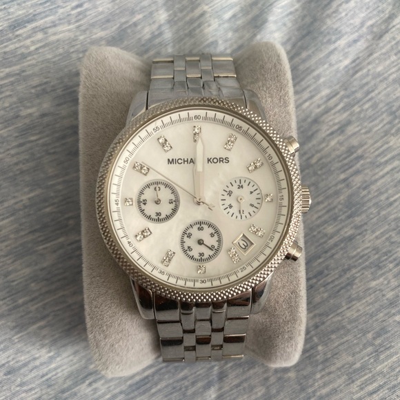 Michael Kors Ritz Watch - Picture 3 of 6